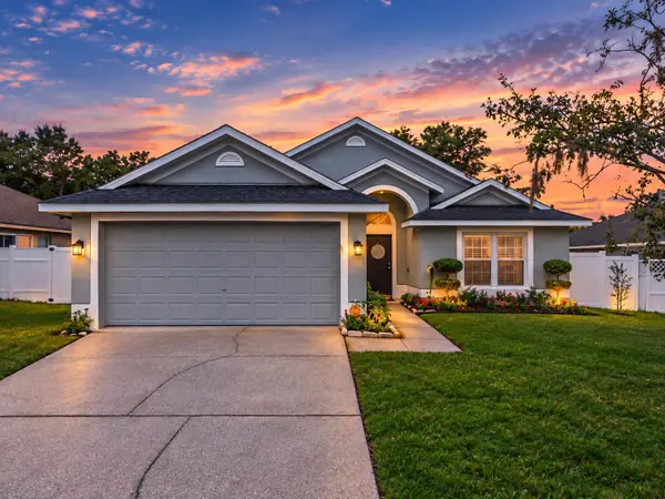 1255 Acorn Circle, APOPKA, FL 32703