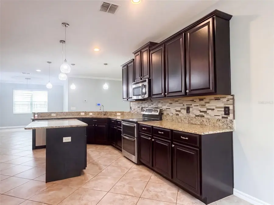 626 Tanana Fall Drive, Ruskin, FL 33570 - #2