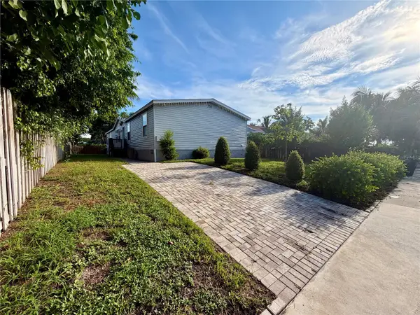 755 Ridgewood Rd, WEST PALM BEACH, FL 33405