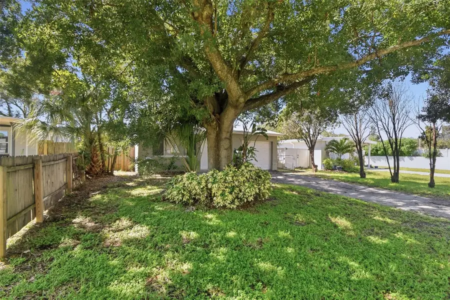 310 93rd Avenue N, Saint Petersburg, FL 33702 - #3