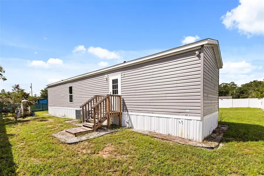 45516 Magnolia Street, Paisley, FL 32767 - #2