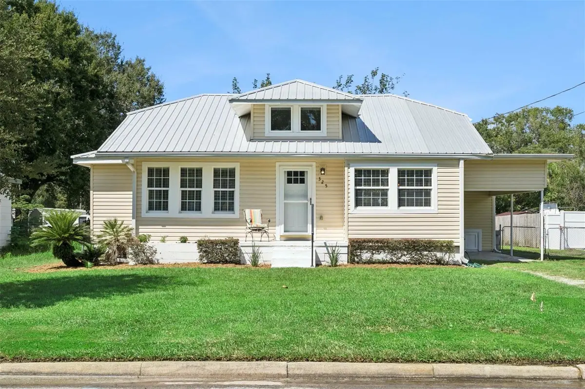 325 W Newell Street, Winter Garden, FL 34787 - #1