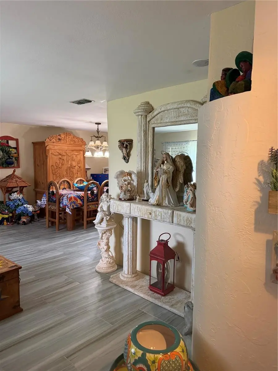 2727 NE 4th Place, Cape Coral, FL 33909 - #3