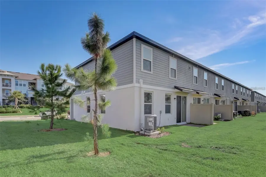 501 Legacy Loop Loop, Davenport, FL 33896 - #2