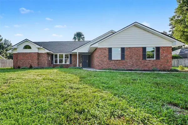 33608 Overton Drive, LEESBURG, FL 34788