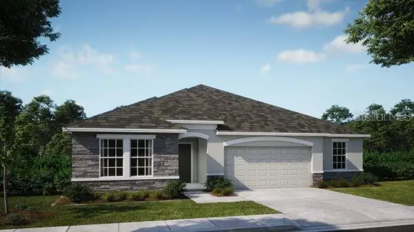 200 N Dixie Drive, HOWEY IN THE HILLS, FL 34737