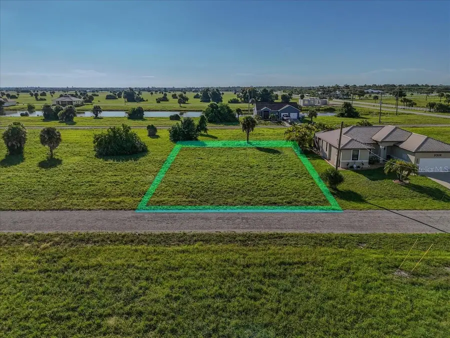 6 Gull Court, Placida, FL 33946 - #2