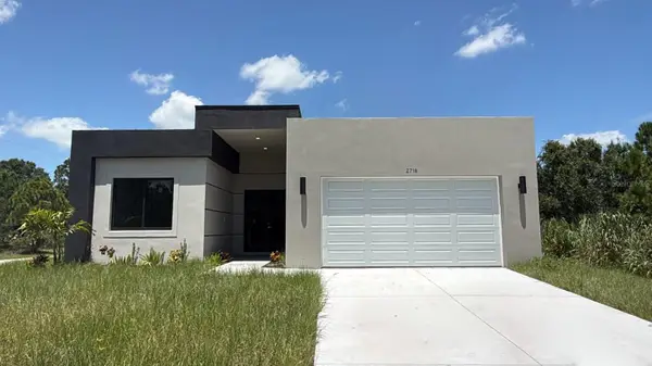 2718 51st Street W, LEHIGH ACRES, FL 33971