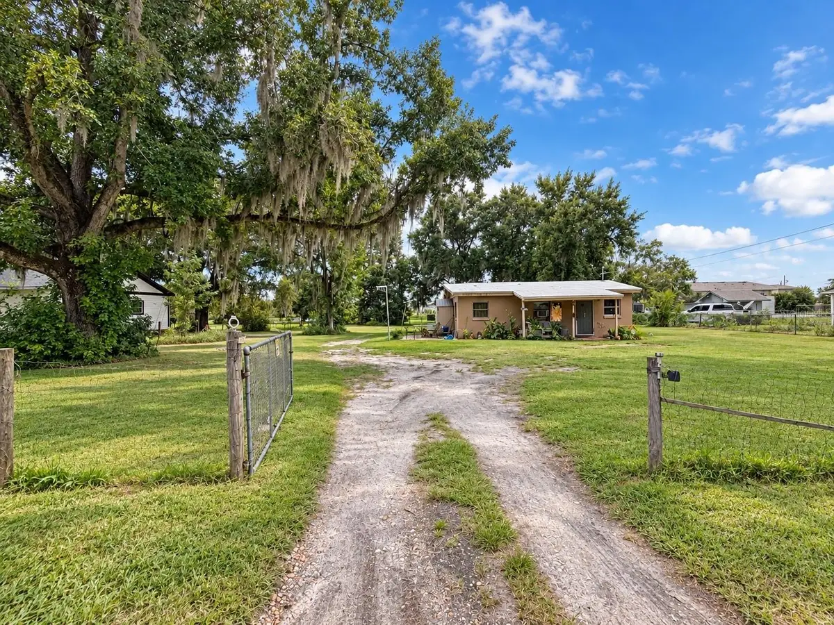1800 Crawford Avenue, Saint Cloud, FL 34769 - #1