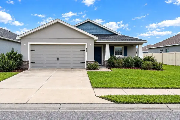 824 Vienna Drive, WINTER HAVEN, FL 33884