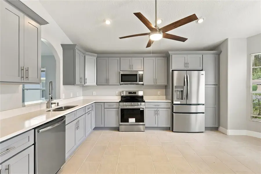 941 Vindale Road, Tavares, FL 32778 - #3