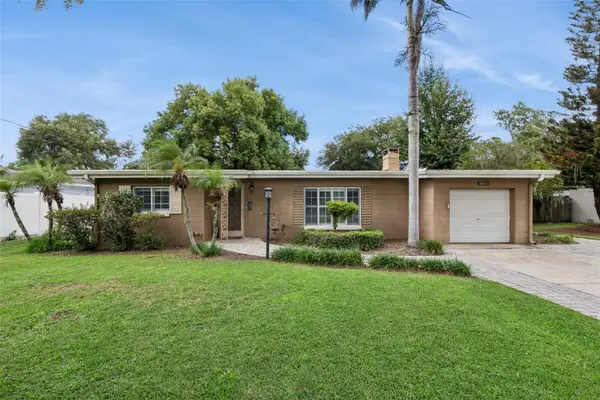 1615 Nela Avenue, BELLE ISLE, FL 32809