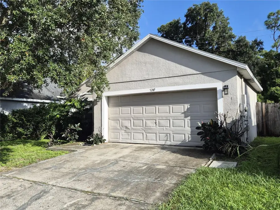 5249 Yaupon Street, Orlando, FL 32811 - #2