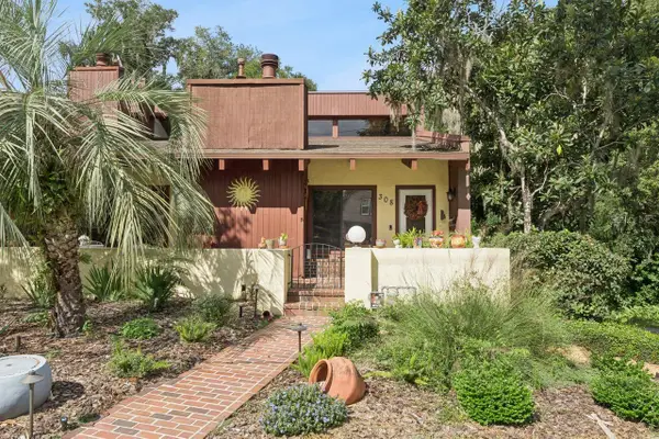 308 N Garfield Avenue, DELAND, FL 32724