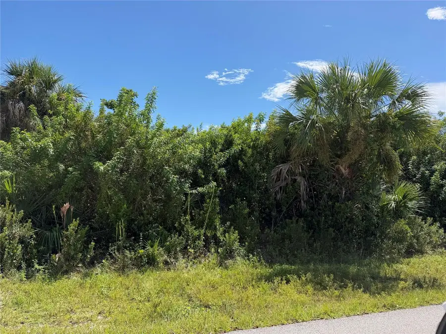 15209 Lakeland Circle, Port Charlotte, FL 33981 - #2