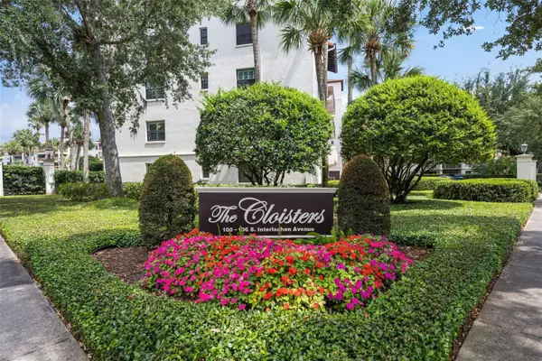 100 S Interlachen Avenue #401, WINTER PARK, FL 32789