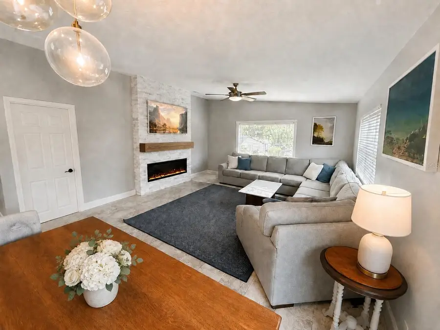 414 Broadview Avenue, Altamonte Springs, FL 32701 - #2