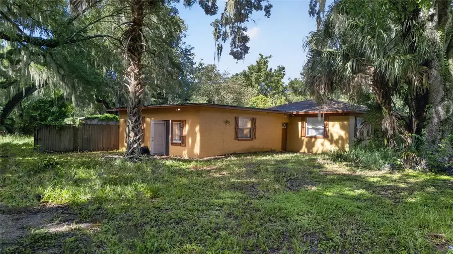 4020 Magnolia Drive, Leesburg, FL 34748 - #2