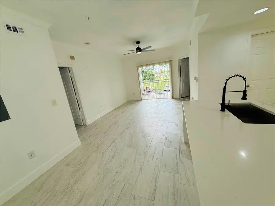3712 Castle Pines Lane #4122, Orlando, FL 32839 - #3