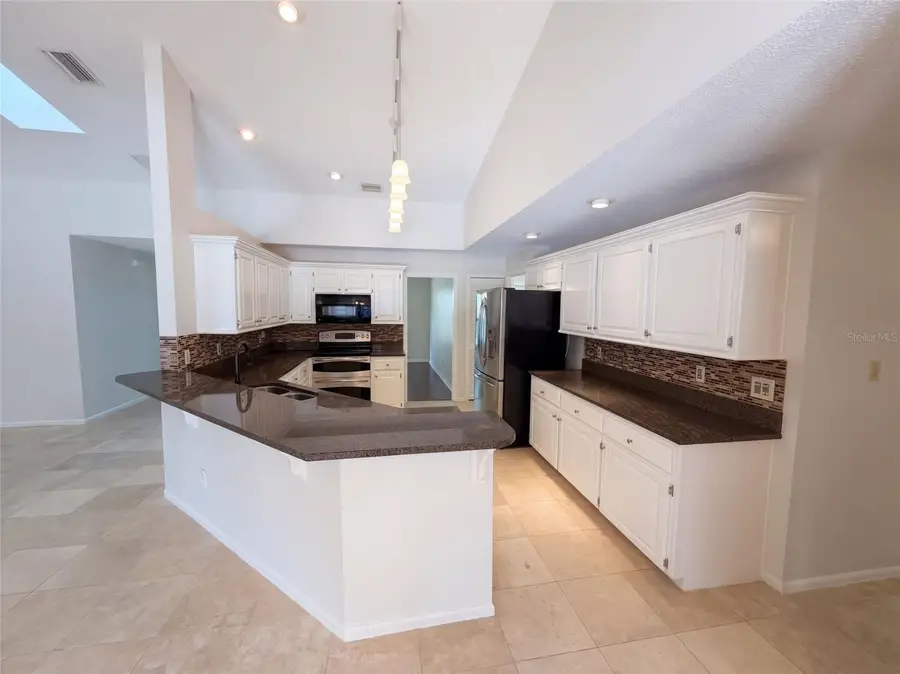 3339 Paisley Circle, Orlando, FL 32817 - #2