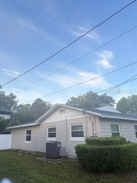 1805 Jefferson Drive, MOUNT DORA, FL 32757