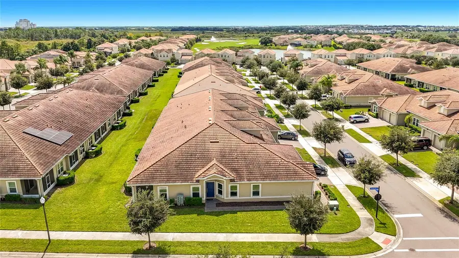 1051 Quaker Ridge Lane, Davenport, FL 33896 - #2