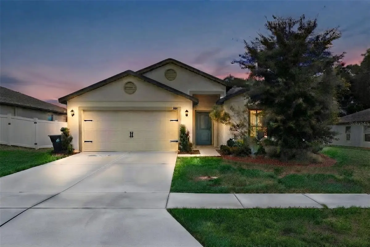 1694 Hideaway Flat Street, Mascotte, FL 34753 - #1