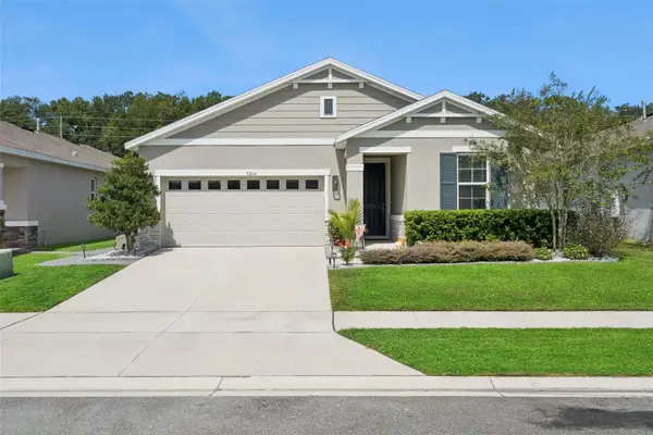 5204 Meadow Song Drive, OKAHUMPKA, FL 34762