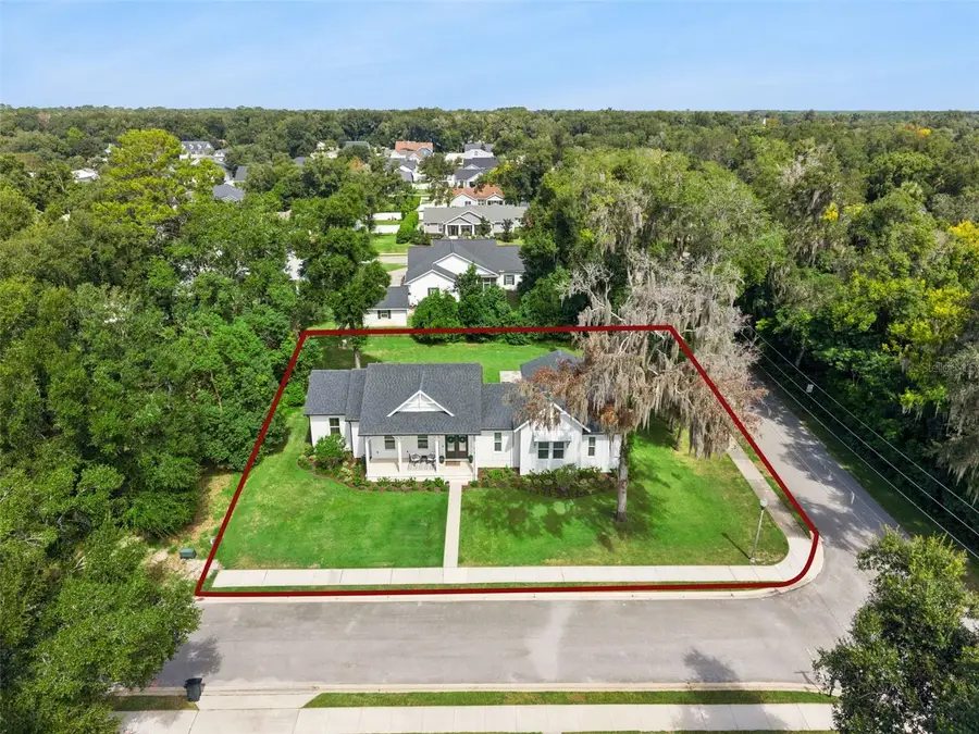 310 W Washington Avenue, Lake Helen, FL 32744 - #2
