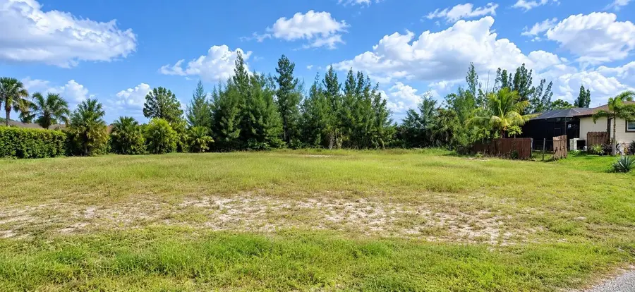 3607 NE 21 Street, Cape Coral, FL 33909 - #2