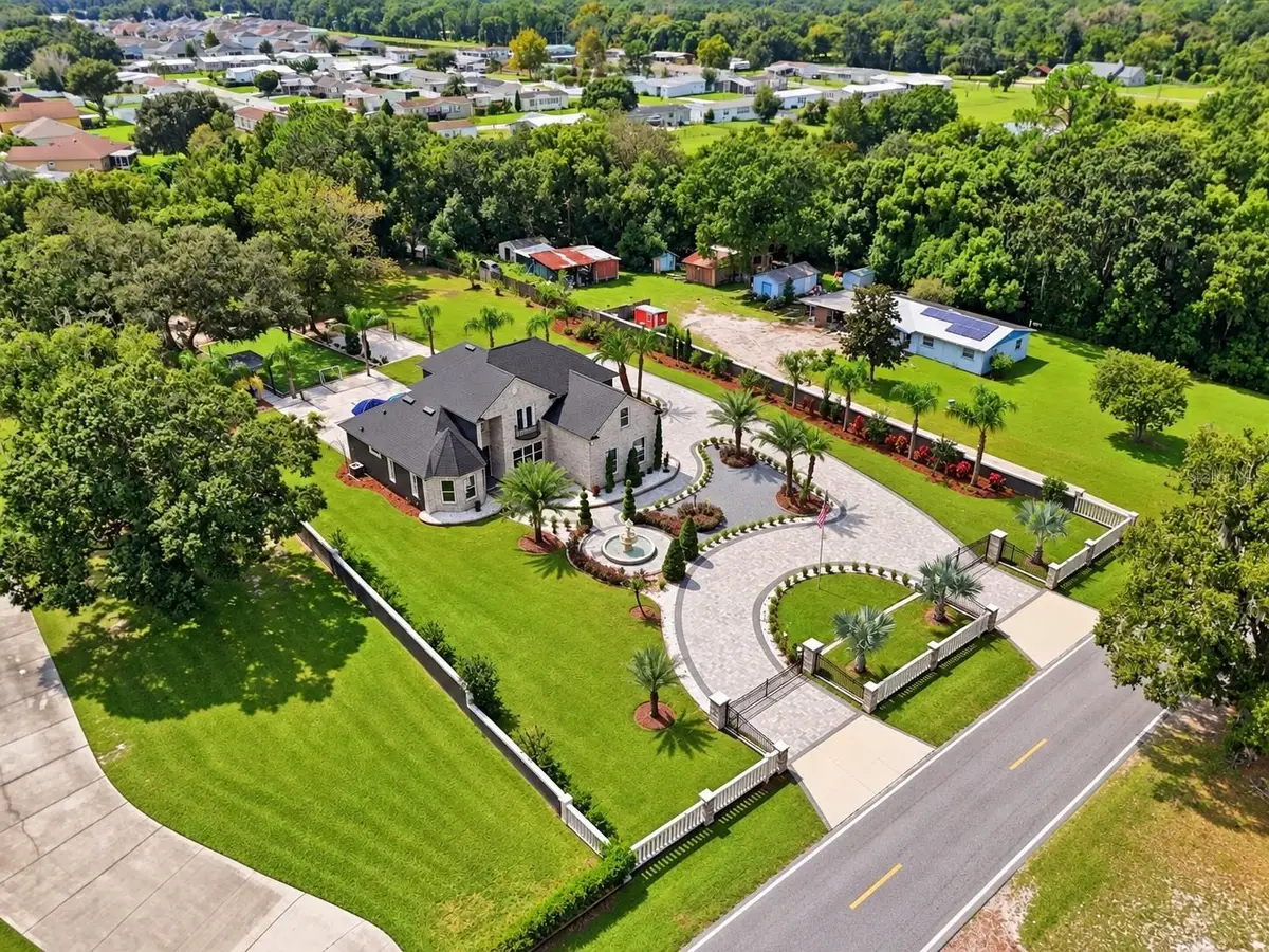 416 W Socrum Loop Road, Lakeland, FL 33809 - #1