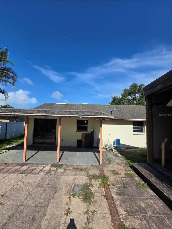 1512 Russell Avenue, SARASOTA, FL 34232