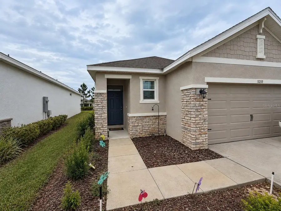 5255 Sunshine Dr, Wildwood, FL 34785 - #2