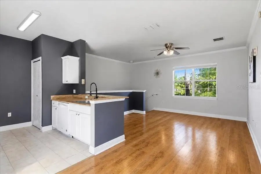 341 Southern Pecan Circle #202, Winter Garden, FL 34787 - #3