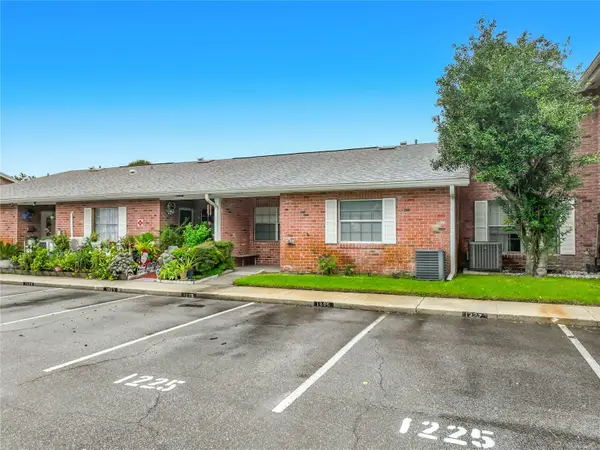 1225 Carriage Lane #1, ORLANDO, FL 32807