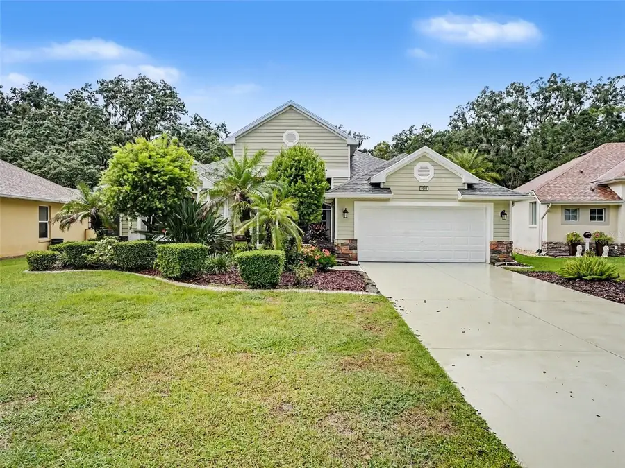 8045 Waterbury Way, Mount Dora, FL 32757 - #2