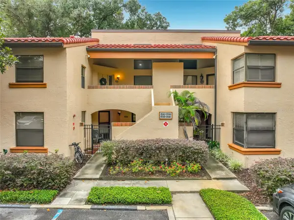 1275 Saint Tropez Circle #1275, ORLANDO, FL 32806