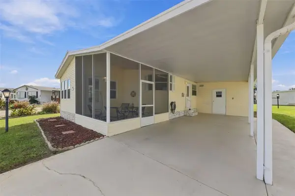 122 Douglas Park Avenue, DAVENPORT, FL 33897