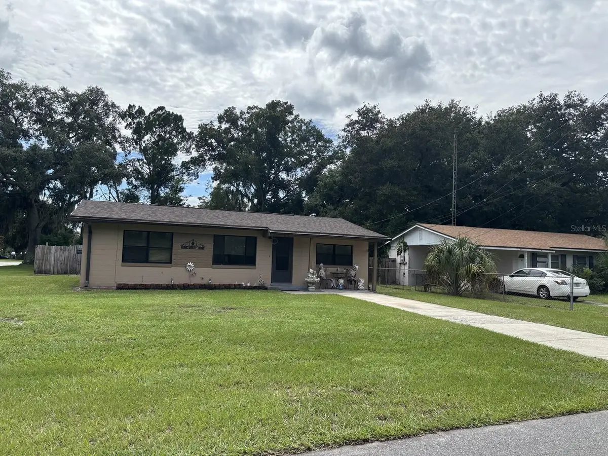 1701 W 2nd Street, Sanford, FL 32771 - #1