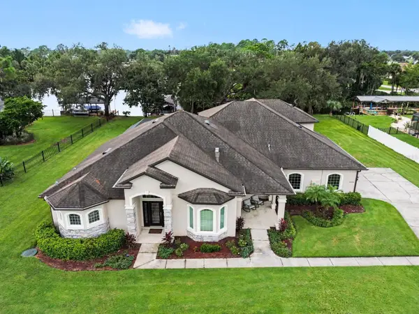 16206 East Shirley Shores Road, TAVARES, FL 32778