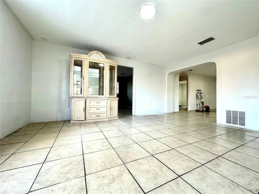 222 Haynes Street, Daytona Beach, FL 32114 - #3