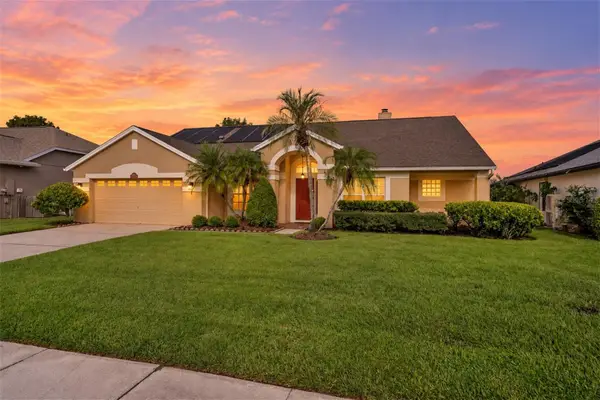 13715 Bluewater Circle, ORLANDO, FL 32828