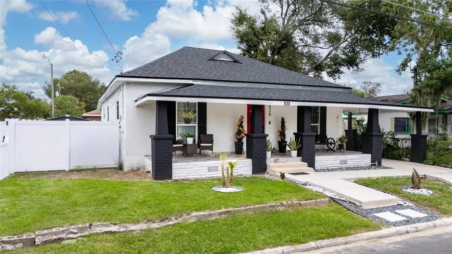 828 N Scott Avenue, Lakeland, FL 33815 - #3