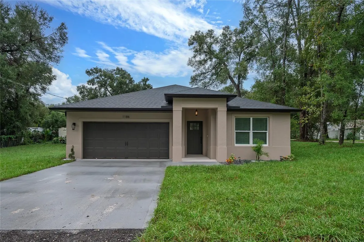 1186 7th Street, Orange City, FL 32763 - #1