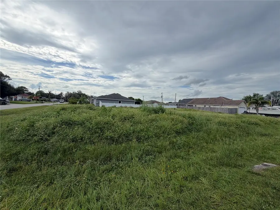 601 NW Kilpatrick Avenue, Port Saint Lucie, FL 34983 - #3