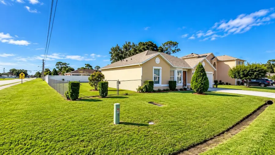 148 Dorchester Court, Kissimmee, FL 34758 - #2