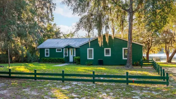 22649 NE 105th Avenue Road, FORT MC COY, FL 32134