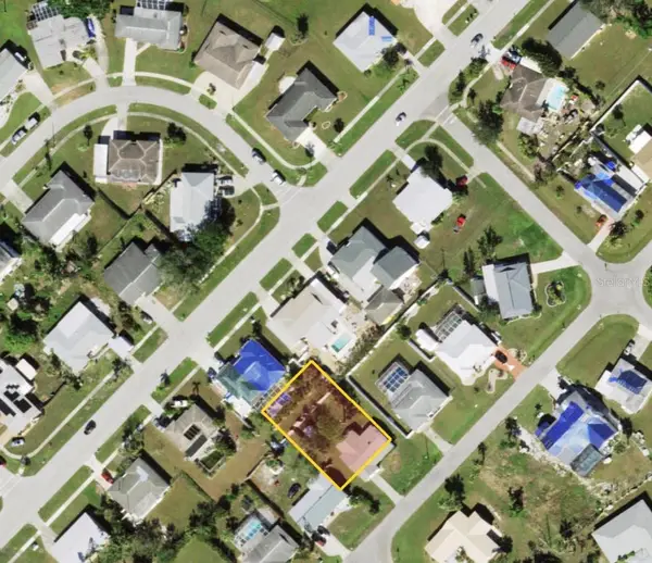 2437 Ivanhoe Street, PORT CHARLOTTE, FL 33952