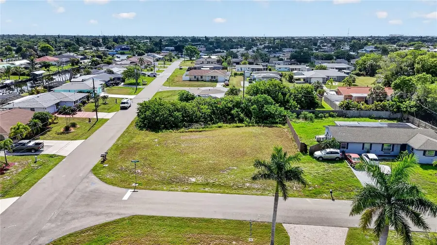 153 Sherman Avenue Ne, Port Charlotte, FL 33952 - #3
