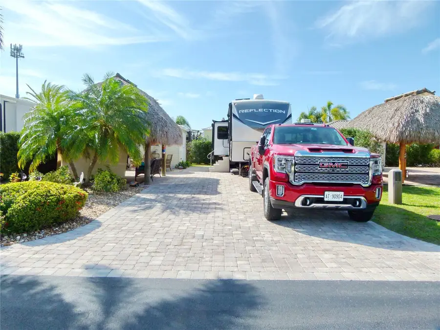 512 SW 38th Trace #119, Okeechobee, FL 34974 - Image #2